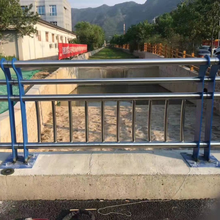 桥梁护栏-201不锈钢栏杆按需定做