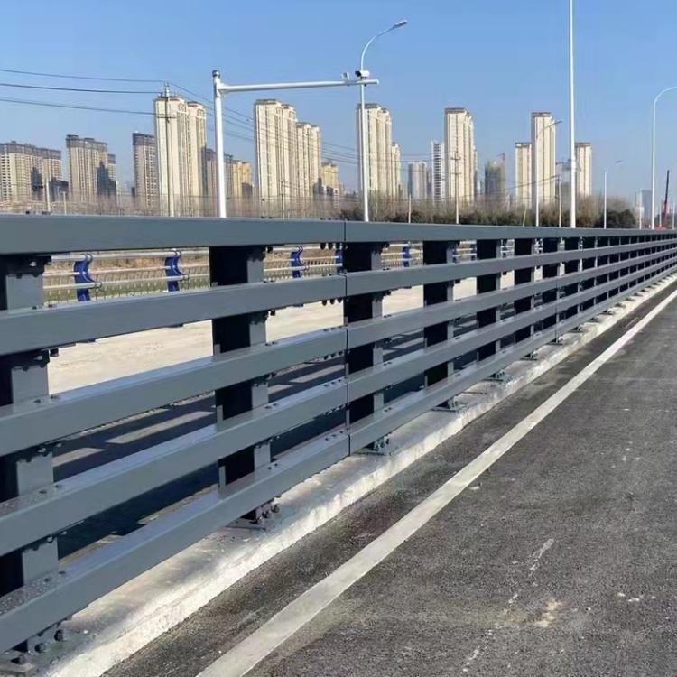 不锈钢护栏河道防护栏杆出厂严格质检