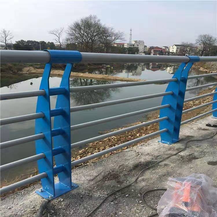 不锈钢护栏道路防撞护栏应用领域