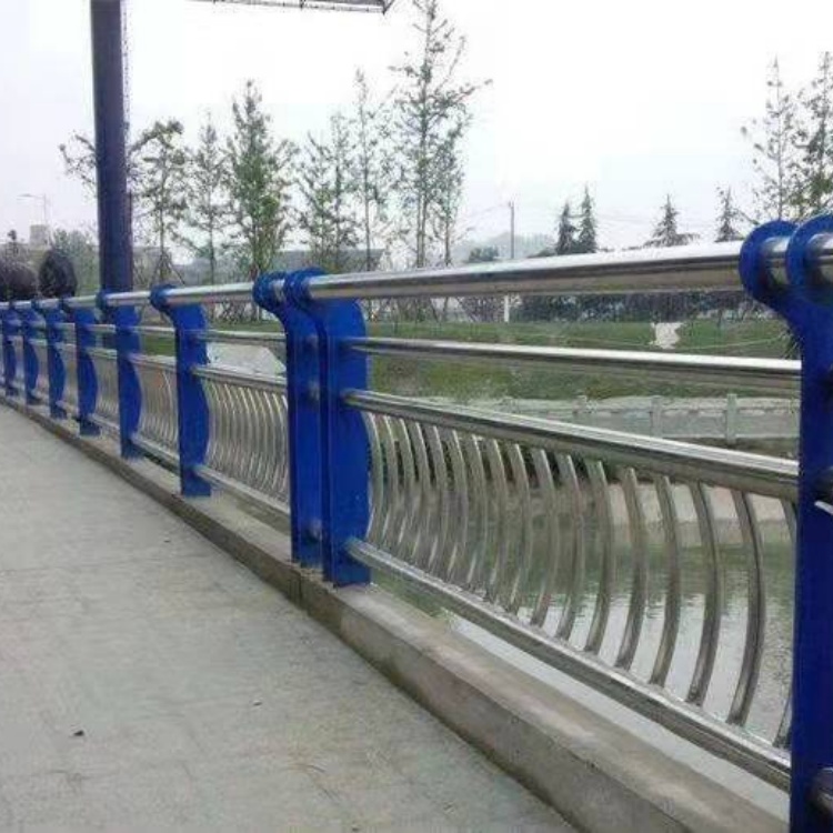 防撞护栏不锈钢复合管景观护栏多种规格可选