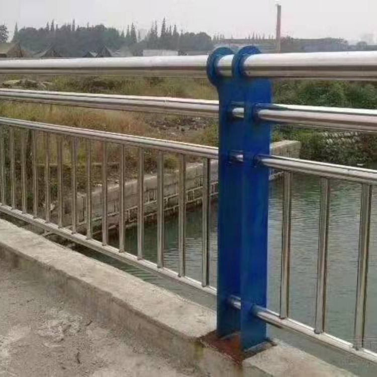 防撞护栏,防撞钢护栏价格合理