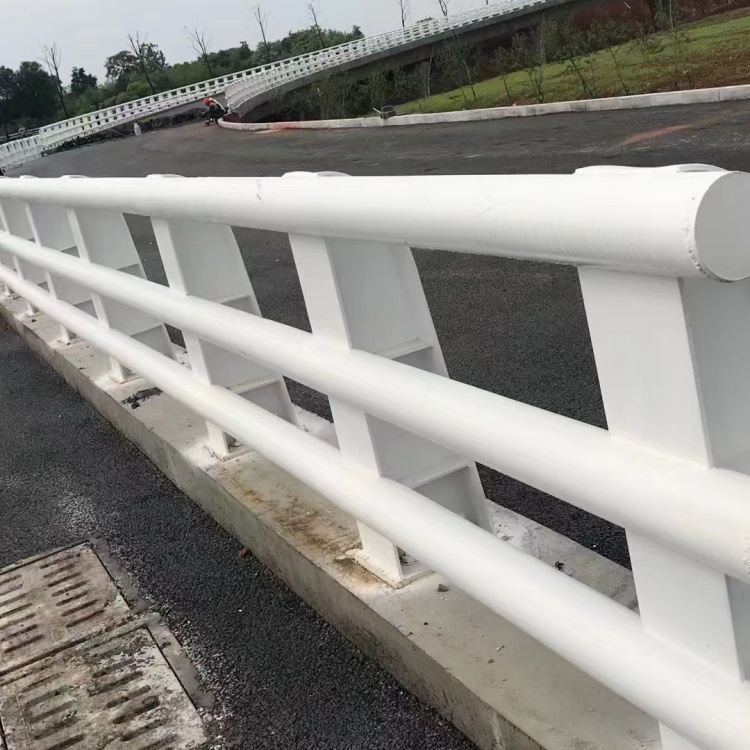 道路护栏304防撞栏杆好产品有口碑