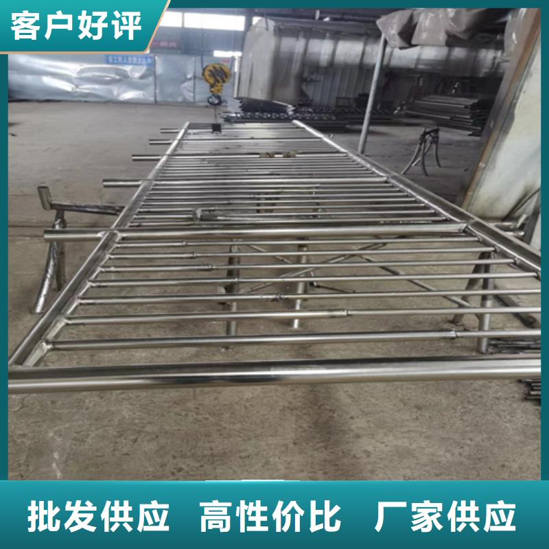 不锈钢复合管护栏多少钱一米厂家广受好评专业生产N年
