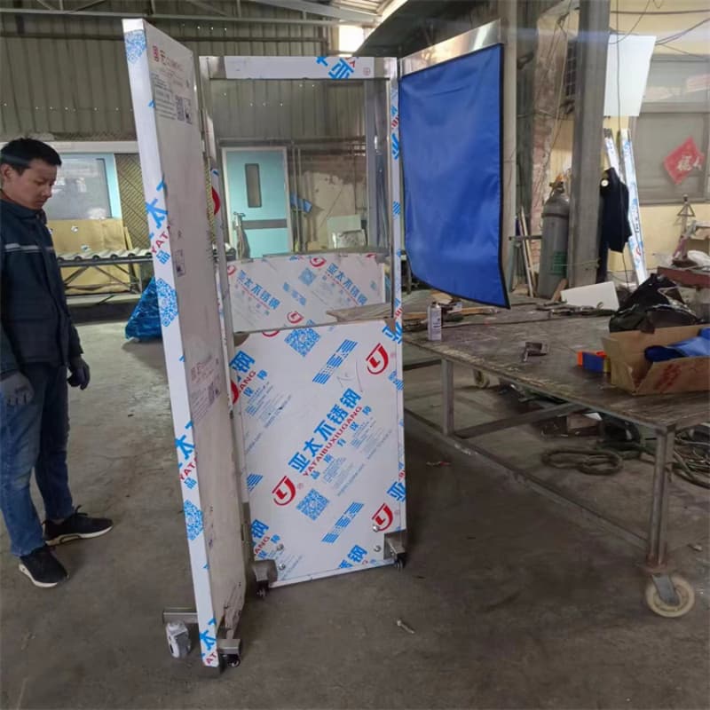 折疊式三聯鉛屏風找佳譽恒輻射防護工程有限公司