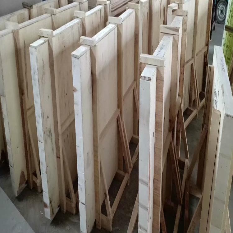 价格合理的铅玻璃12mm厚基地