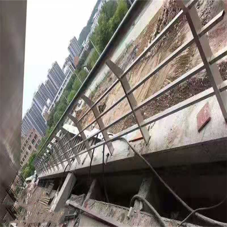 内衬镀锌不锈钢复合管矩形管多少钱一支本地货源