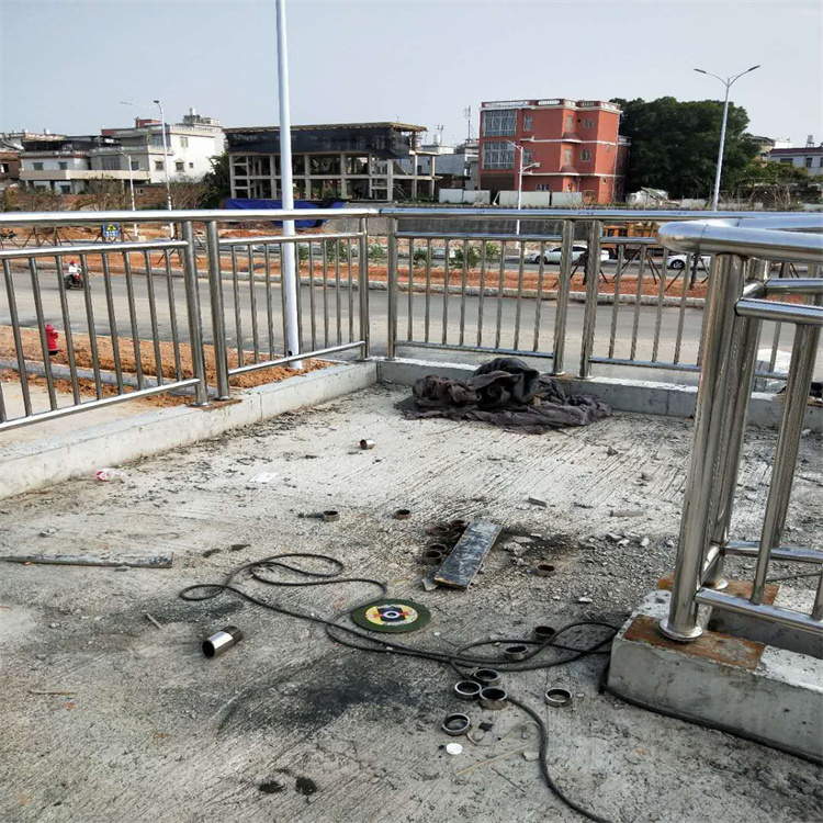 河道防护桥梁护栏异性栏杆加工同城品牌