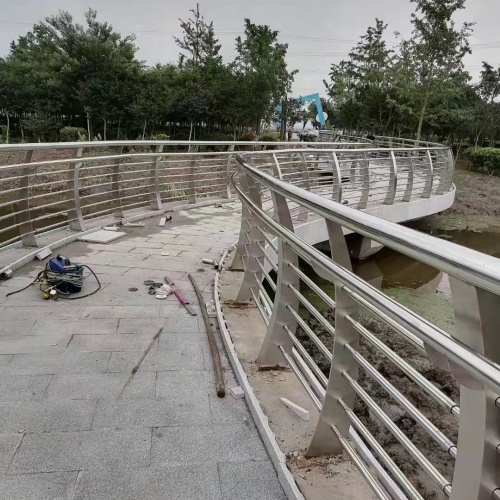 2025经验丰富#灯光护栏厂家定制#源头厂家