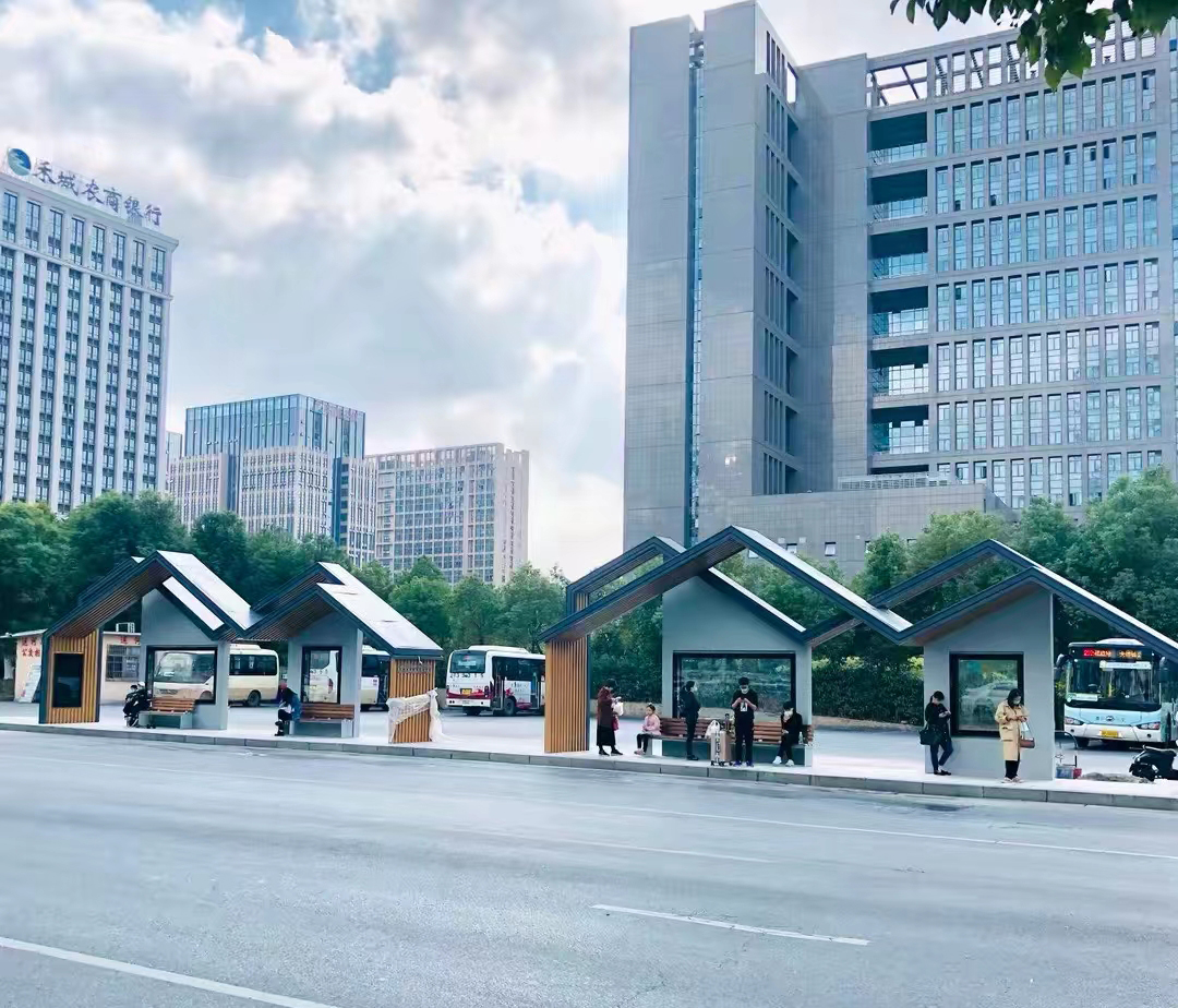 智能报站候车亭价格优