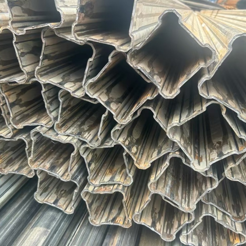 批发70*140镀锌马蹄管的批发商