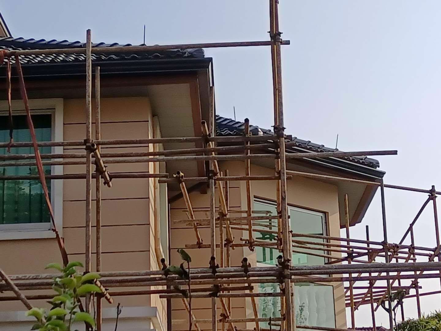 雨水管弯头 屋檐彩铝水槽技术