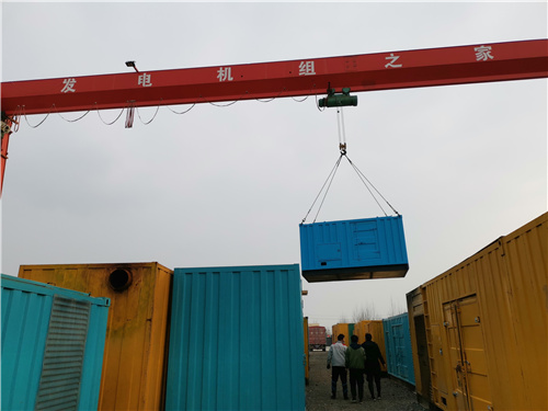柴油發(fā)電機(jī)_200kw發(fā)電機(jī)租賃用好材做好產(chǎn)品質(zhì)量不佳盡管來(lái)找我