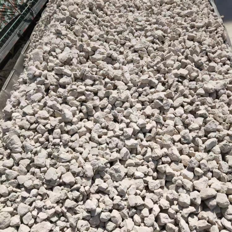 石灰三七灰土白灰多种优势放心选择