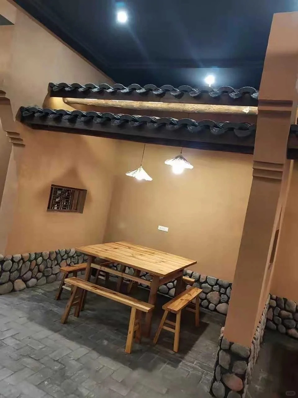 仿夯土稻草泥廠家批發(fā)，承接工程