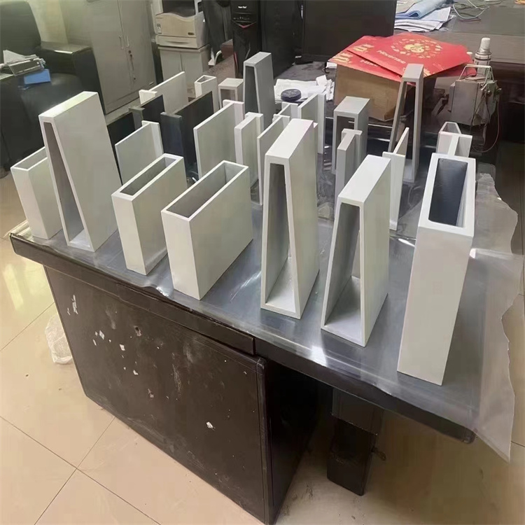 TP304不锈钢管现货供应经久耐用