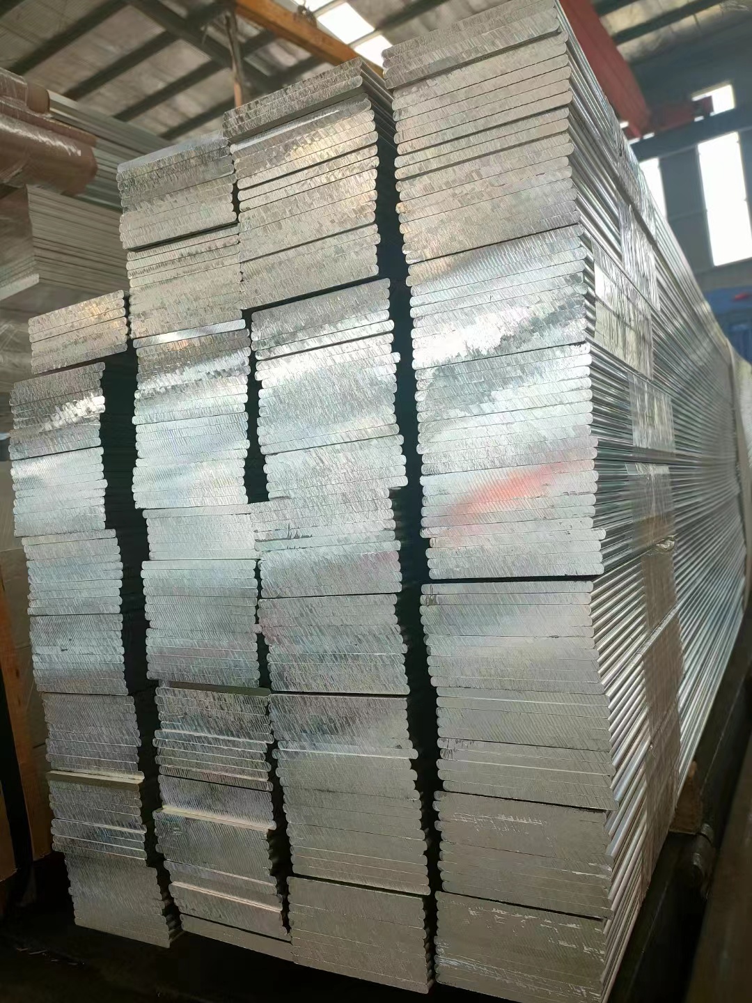 鋁排支持大批量采購