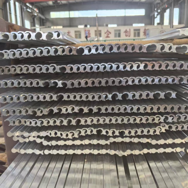 铝排经验丰富品质可靠
