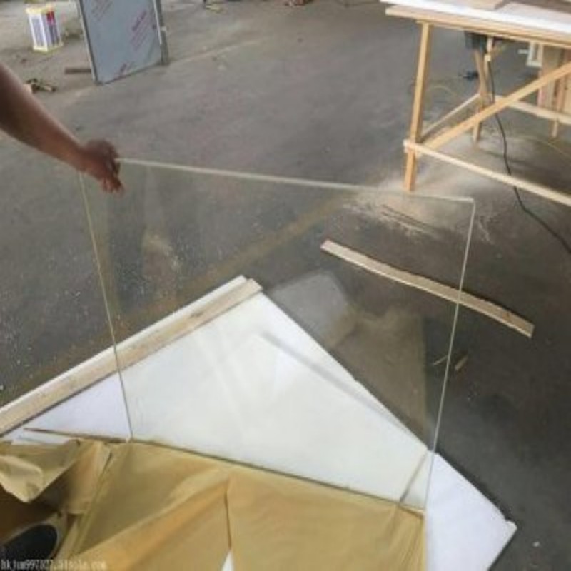 铅玻璃质保一年