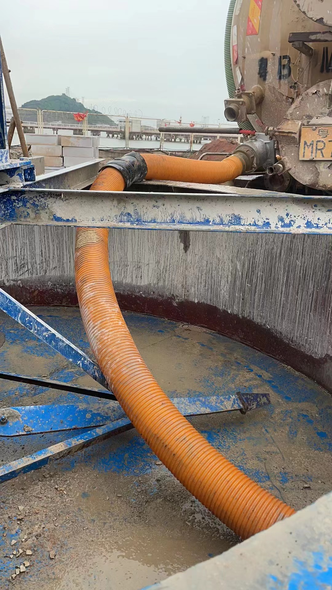 《自贡》订购污泥改性剂污水池废水处理推荐货源