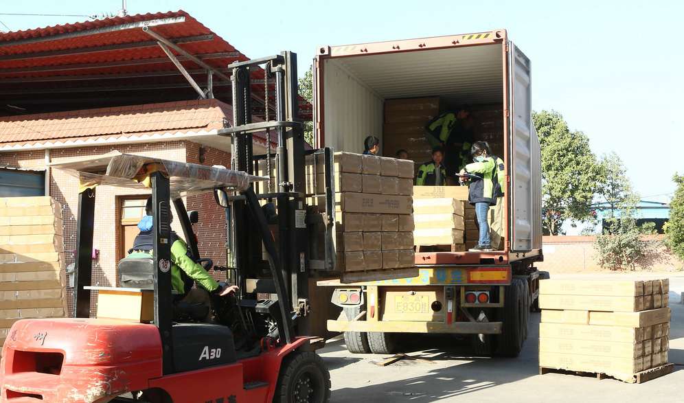 佛山乐从直达到《长沙》散货拼车鸿盛浏阳市的物流公司一站式服务